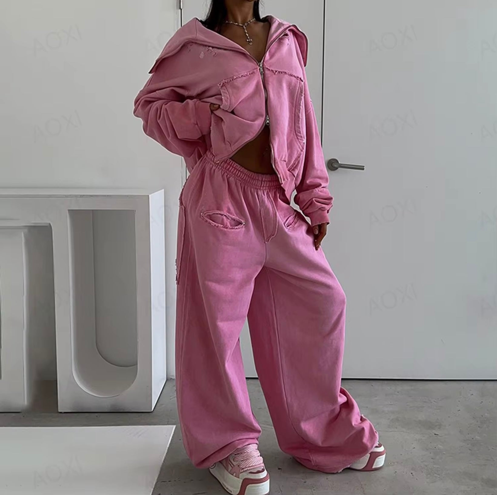 Ensemble “Pink Cloud” – Jogging oversize doux et stylé